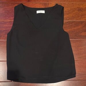 Babaton Black V-Neck Sleeveless Camisole
